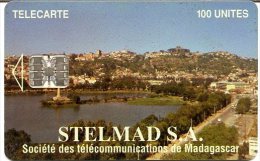 @+ TC De Madagascar : 1ere Série à Puce - STELMAD 100U - N° Série C4A147200 - Ref : MDG03 - Madagaskar