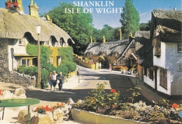 BT18406 Shanklin Isle Of Wight   2 Scans - Autres & Non Classés