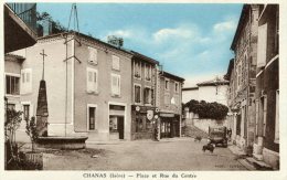 CPA 38 CHANAS PLACE ET RUE DU CENTRE 1935 - Chanas