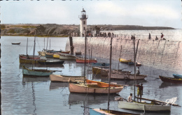 CPSM ERQUY 22 LE PORT JETEE PHARE BARQUES PECHE - Erquy