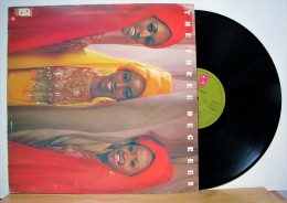 LP : The Three Degrees - The Three Degrees (Pressage Hol - 1973) - Soul - R&B