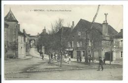 Yonne, Montréal La Place Et La Porte D'en Bas, Animée, Bon état, Voir Photos. - Montreal