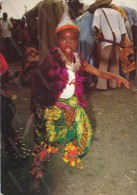 AFRICA,PETITE DANSEUUSE COSTUMEE, A YOUNG DANCER  IN FANCY-DRESS , Old Photo Postcard - Ohne Zuordnung