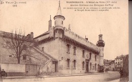 YSSINGEAUX: L'Hôtel De Ville - Yssingeaux