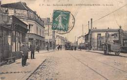 Sottevilles Les Rouen    76      La  Barrière   ( Petit Pli En Coin) - Sotteville Les Rouen