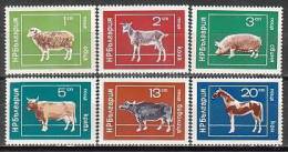 BULGARIA \ BULGARIE ~ 1974 - Animeaux Domestiques - 6v** - Unused Stamps