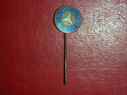 Pins,Badge With Needle,Auto-Moto Industry,Vehicles,"Mercedes-Benz",Cars,Factory,Enamel,Emaille,vintage - Mercedes