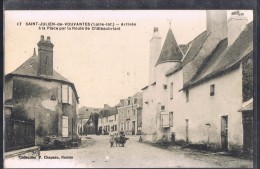 SAINT - JULIEN - DE - VOUVANTES . Route De Châteaubriant . - Saint Julien De Vouvantes