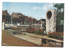 Landrecies (59) : Le Monument Du Général Charles Et Le Pont Du Canal De La Sambre En 1987  GF. - Landrecies