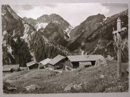 Unter Pfafflar / Tirol Mit Sattele, Potschallkopf Und Hinterrifen - Reutte