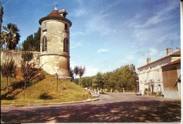 DAMAZAN: La Tour Des Anciens Remparts - Damazan