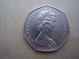 Great Britain 1978 FIFTY PENCE Copper-Nickel  7 Sided  Used In  VERY GOOD CONDITION. - 50 Pence
