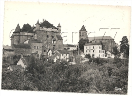 Lacapelle-Marival (46) : Vue Générale Sur Le Château, L'église Et L'Hôtel De Paris En 1950 GF. - Lacapelle Marival