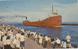 Freighter "William Filbert" Entering Canal Of Duluth Superior Harbor, St. Lawren, BOAT,   Postcard - Duluth