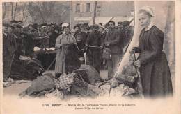 Brest   29   Foire Aux Puces     (voir Scan) - Brest