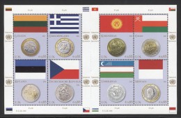 Austria (UN Vienna) - 2011 Flags And Coins Kleinbogen MNH__(THB-5237) - Hojas Y Bloques