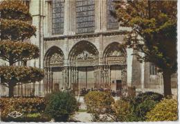 Chartres - Portail De La Cathédrale - Chartres