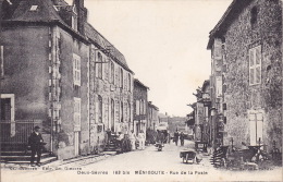 CPA - 79 - MENIGOUTE - Rue De La Poste - 163 - Maurecourt