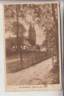 5912 HILCHENBACH, Partie An Der Kirche, 1927, Kl. Fleck - Hilchenbach