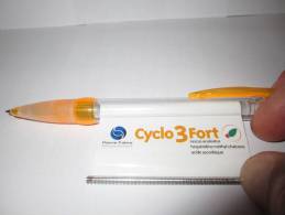 STYLO PUBLICITAIRE CYCLO 3 FORT PIERRE FABRE MEDICAMENT AVEC SYSTEME - Pens