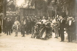 METZ (57) Carte Photo Funérailles Du Général De Maud'huy Entrée Du Cimetière Belle Animation - Metz