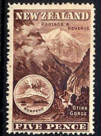 New Zealand #77 Mint Hinged 5p Otira Gorge & Mt. Ruapehu From 1898 - Neufs