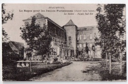 Beaumesnil, Le Repos Pour Les Jeunes Parisiennes, La Maison, Façade Sud-Est, Animée - Beaumesnil