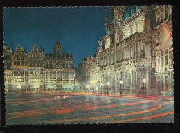 CPM Neuve Belgique BRUXELLES Un Coin De La Grand'Place La Nuit - Bruselas La Noche