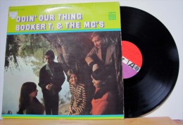 Booker T. & The M.G'S - LP 33tr : DOIN'OUR THING  (Pressage : All - 1968) - Soul - R&B