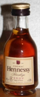 Mignonnette - Cognac Hennessy Privilège V.S.O.P. (pleine / Full / Voll) - Miniaturflaschen