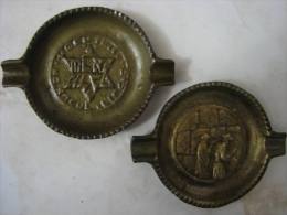 TWO VINTAGE ZIONIST JERUSALEM MINIATURE BRASS ASHTRAYS ISRAEL - Bronzes
