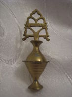 Vintage PERFUME / KOHL KAJAL SURMA Brass Bottle Jerusalem, Israel - Brons