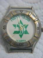 VINTAGE MACCABI HAIFA FOOTBALL CLUB QUARTZ WATCH ISRAEL - Horloge: Antiek