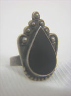 VINTAGE JEWISH YEMENITE STERLING SILVER W/ ONYX RING ISRAEL SZ 6 - Ethniques