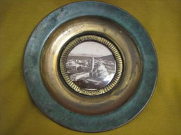 VINTAGE ISRAEL TIBERIAS VIEW BLACK & WHITE PICTURE GREEN BRASS PLATE - Bronzes