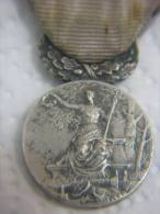 Union Des Amicales Laiques Du Nord Medal France - Francia