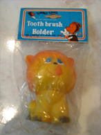 TOOTH BRUSH HOLDER LION CUB RUBBER TOY BY TOMMEE TIPPEE ~ NEW OLD STOCK - Autres & Non Classés