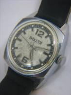 1960´S EARLY RAKETA WIND UP RUSSIAN GENT´S WATCH - Montres Anciennes