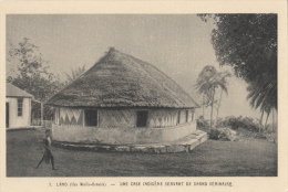 BF2393 Wallis Oceania Une Case Indigene Servant De Grand Seminaire 2 Scans - Wallis Und Futuna