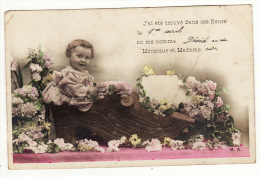 Carte Postale Faire-part De Naissance Bébé Dans Chaussure En Bois Fleurs 1906 - Birth