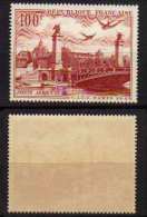 FRANCE / 1949 POSTE AERIENNE # 28 ** / COTE 9.00 € (ref T221) - 1927-1959 Mint/hinged