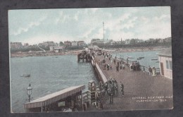 CPA - CLACTON On SEA - General View From Pier - Clacton On Sea