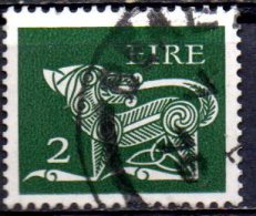 IRELAND 1971 Stylized Dog (Brooch) - 2p. - Green FU - Usati