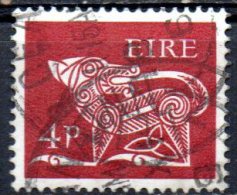 IRELAND 1968 Stylised Dog (Brooch) - 4d. - Red    FU - Used Stamps