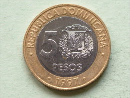 1997 - 5 Pesos / KM 88 ( Uncleaned Coin / For Grade, Please See Photo ) !! - Dominicaine