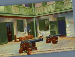 (551) USA -Prison Couryard And Guns - New Orleans - Bagne & Bagnards