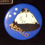 1D  COSMOS - Space APOLLO USA, UNITED STATES (USA Badge, Bouton -pin) - Raumfahrt