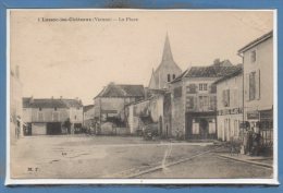 86 - LUSSAC Les CHATEAUX -- La Place - Lussac Les Chateaux