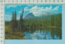 Alberta Canada ( Mount Eisenhower From Trans-Canada Hifhway ) Cpm Post Card Carte Postale 2 Scans - Banff