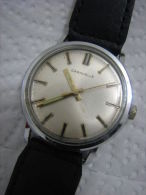 VINTAGE CARAVELLE By BULOVA MECHANICAL SWISS MEN´S WATCH - Watches: Old